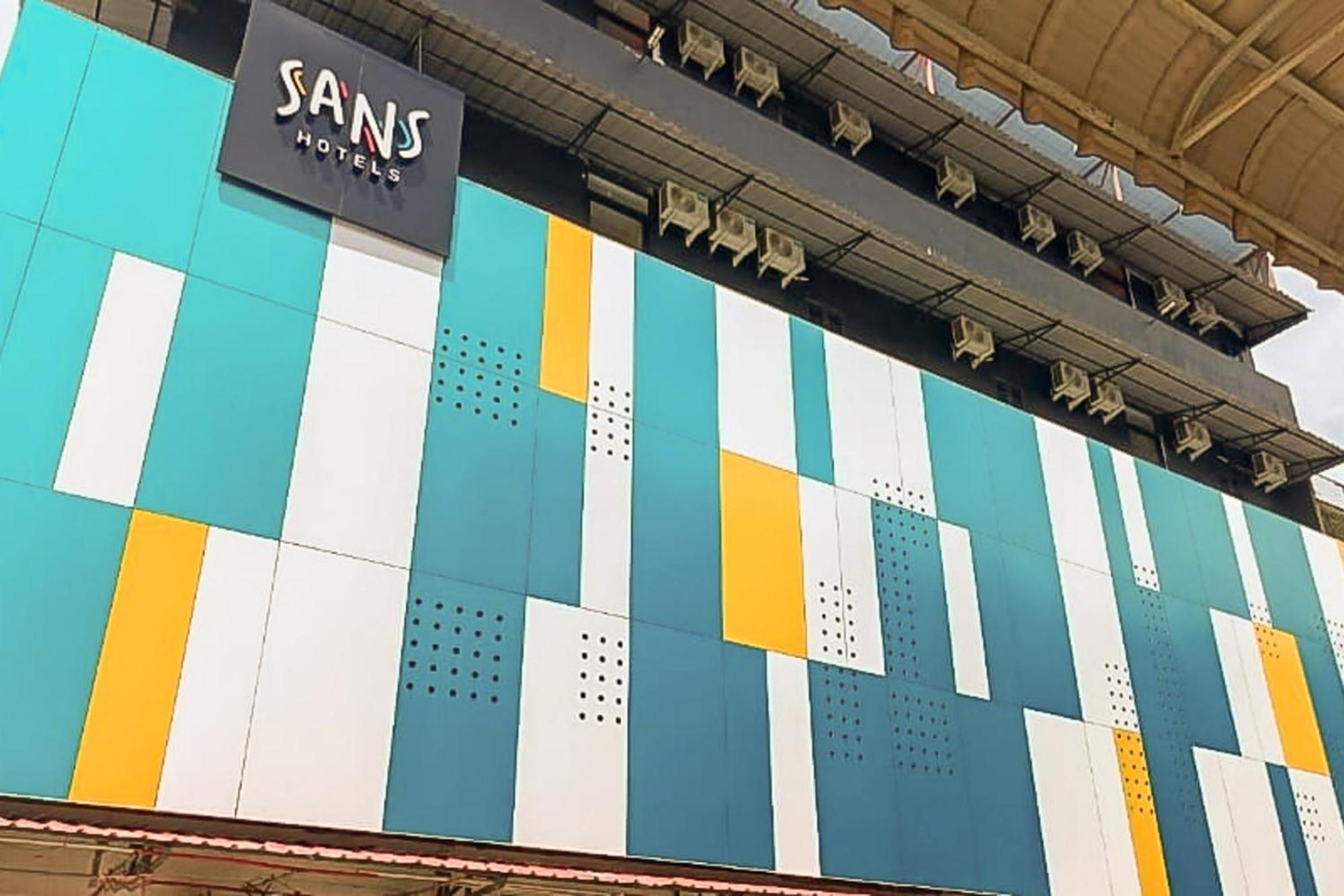 Sans Sedana 3* Batam
